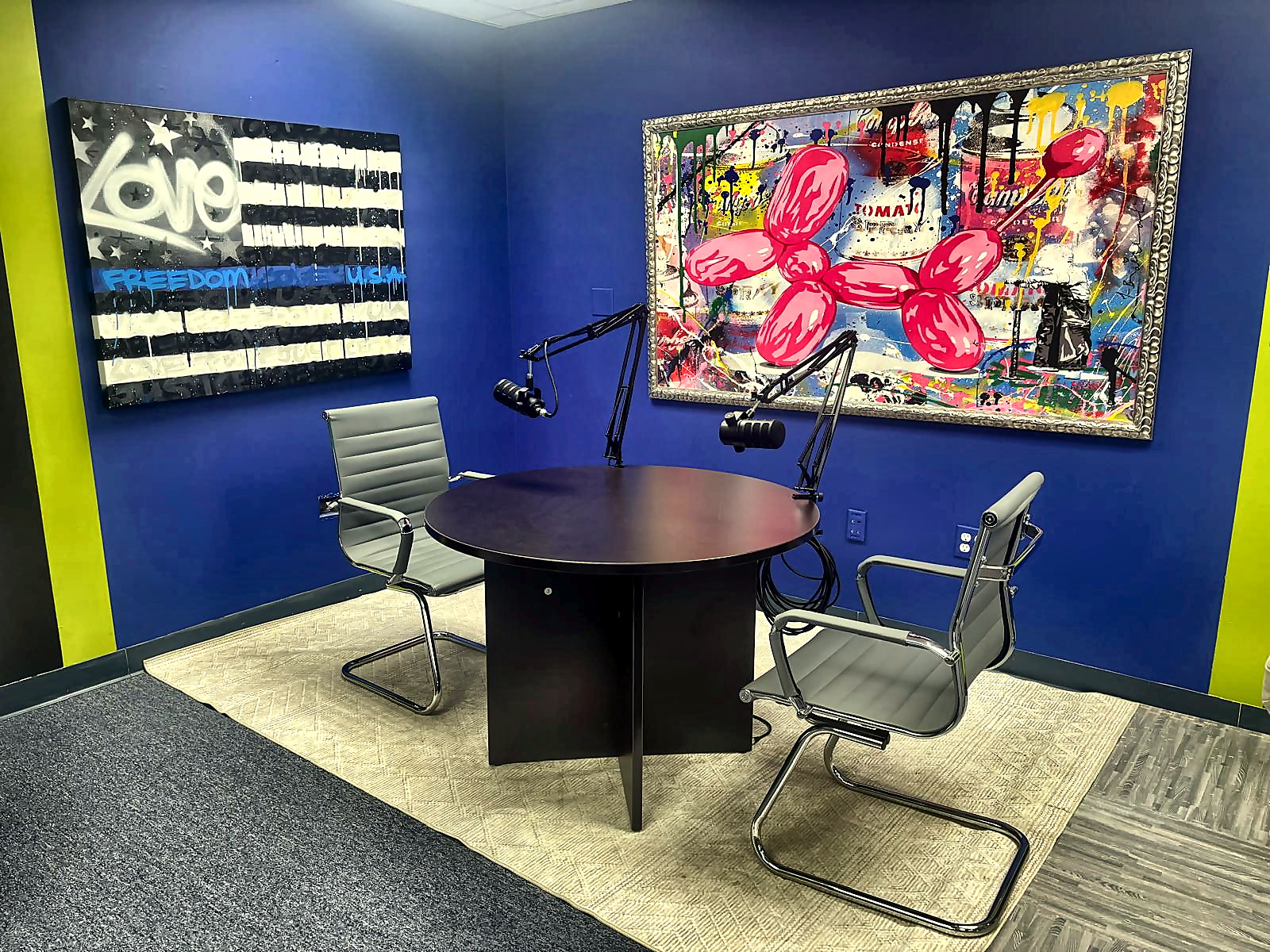 PodcastMiami Kendall studio photo 3